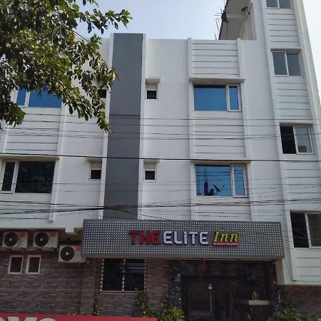 The Elite Inn ヴィシャーカパトナム エクステリア 写真
